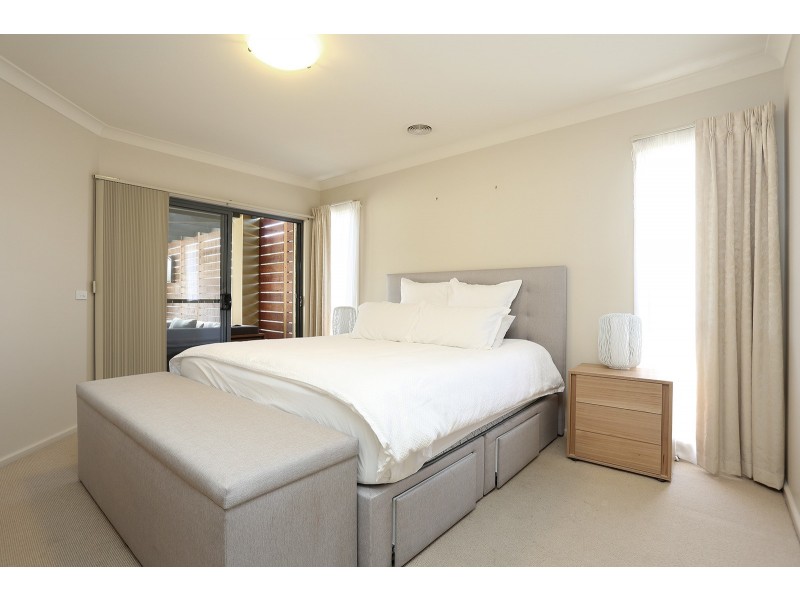 46 Augusta Way, Hidden Valley VIC 3756
