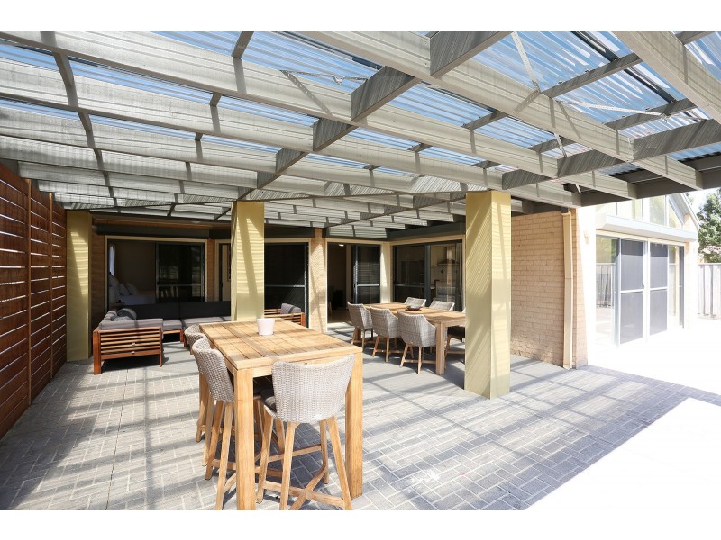 46 Augusta Way, Hidden Valley VIC 3756