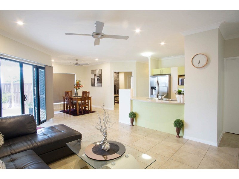 10 Riverstone Court, Mount Louisa QLD 4814