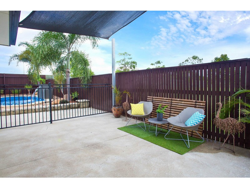 10 Riverstone Court, Mount Louisa QLD 4814