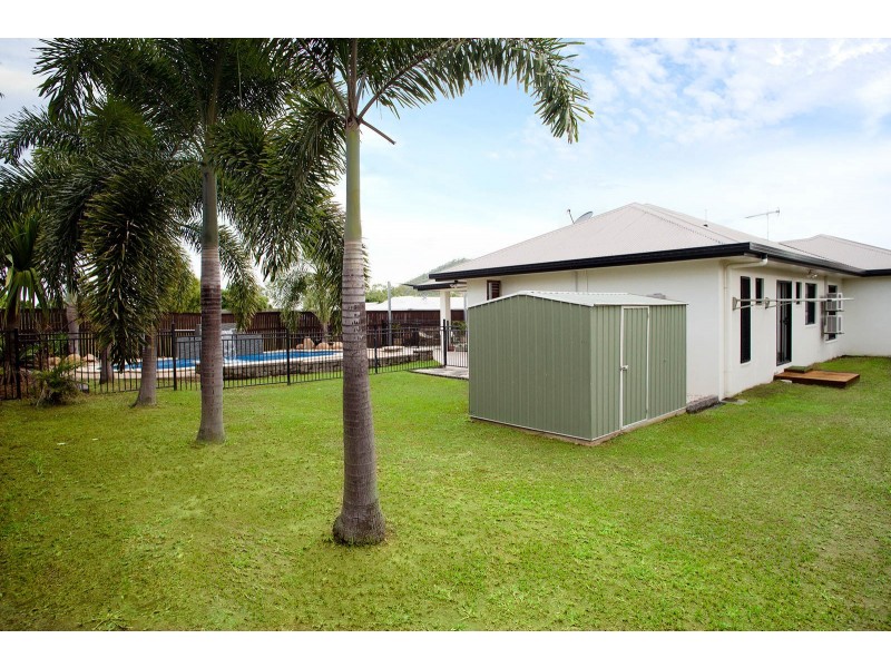 10 Riverstone Court, Mount Louisa QLD 4814