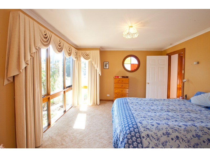 2A New Street, Westbury TAS 7303