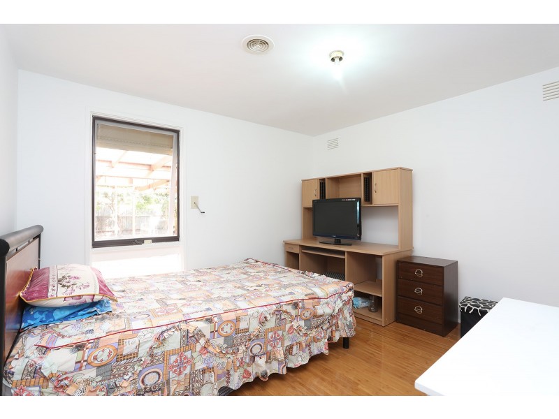 324 Corrigan Road, Keysborough VIC 3173