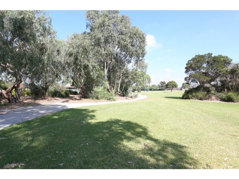 324 Corrigan Road, Keysborough VIC 3173