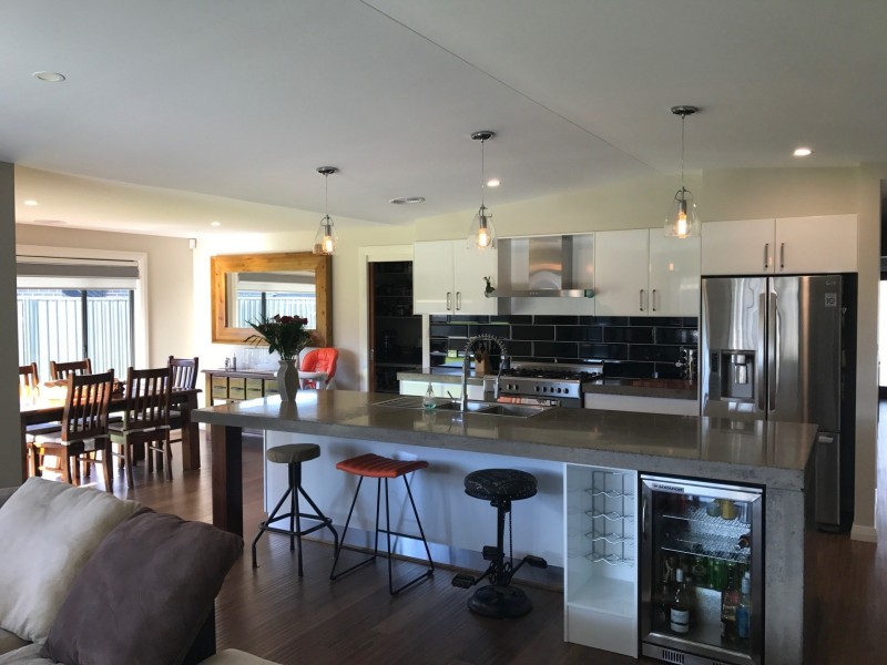 6 Lombardy Way, Orange NSW 2800