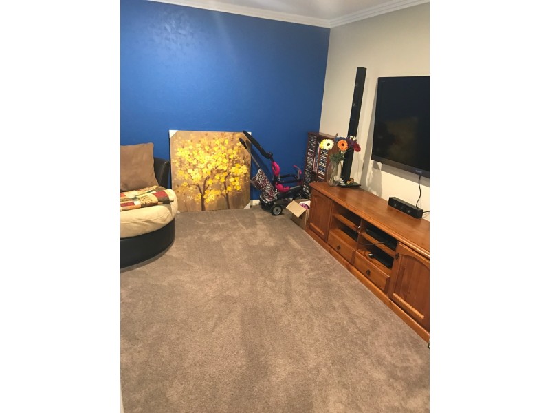 6 Lombardy Way, Orange NSW 2800