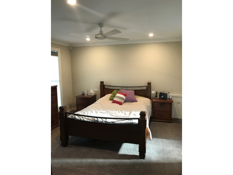 6 Lombardy Way, Orange NSW 2800