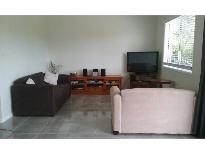 9 Dundowran Beach Esplanade, Dundowran Beach QLD 4655