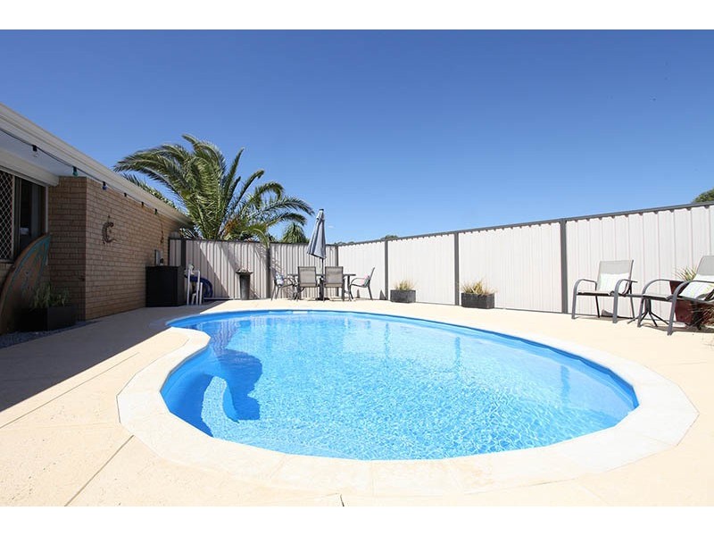 1 Hurst Trail, Clarkson WA 6030