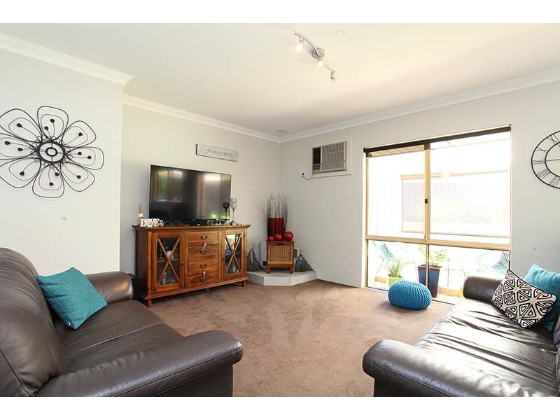 1 Hurst Trail, Clarkson WA 6030
