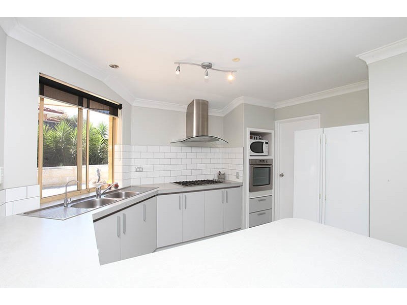 1 Hurst Trail, Clarkson WA 6030