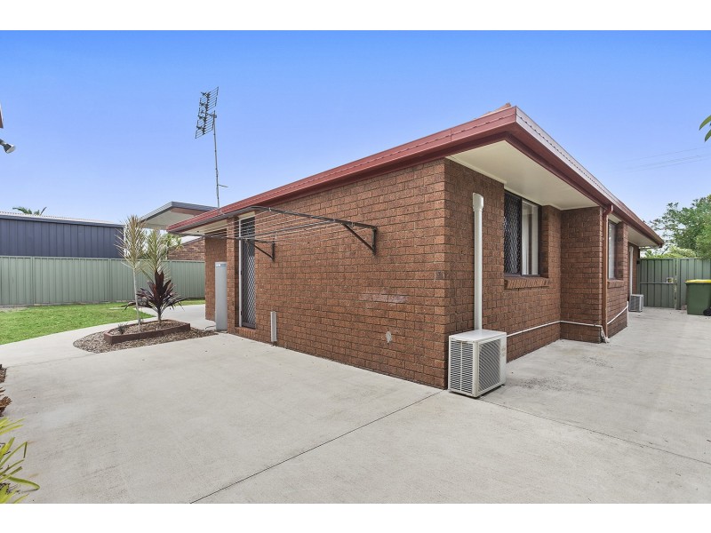 60 Lapoinya Crescent, Warana QLD 4575