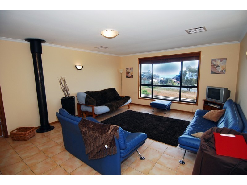 4 Cadna Street, Hallett Cove SA 5158