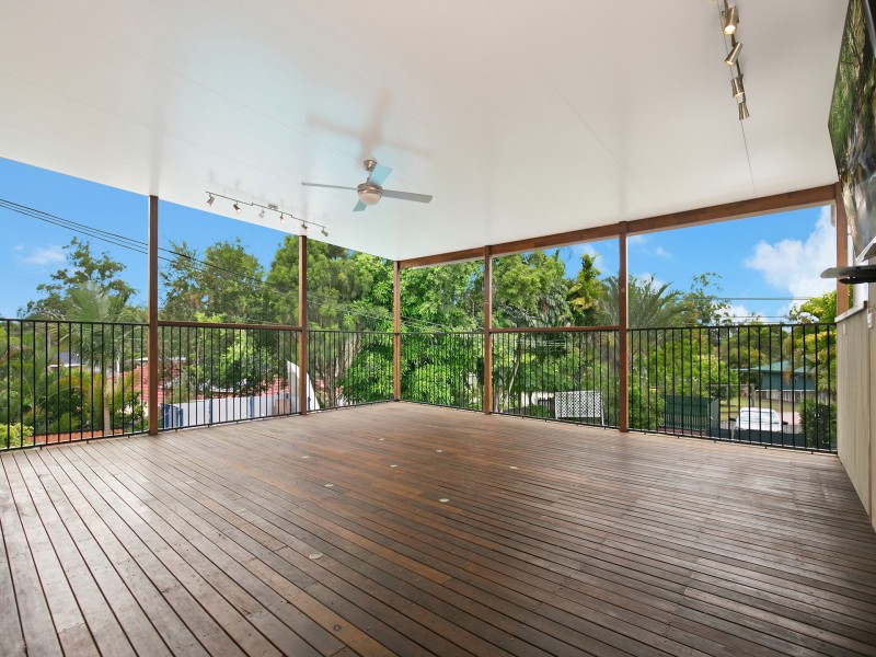 30 Rowanda Street, Slacks Creek QLD 4127