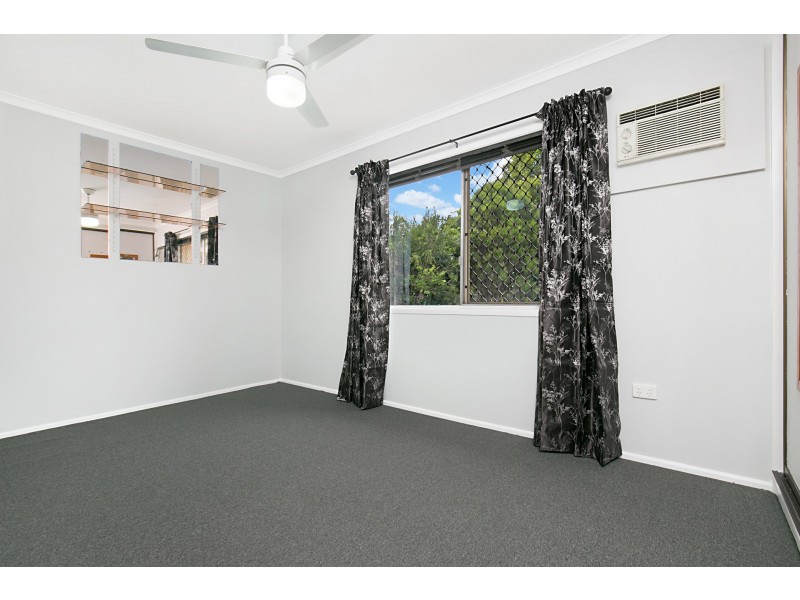 30 Rowanda Street, Slacks Creek QLD 4127