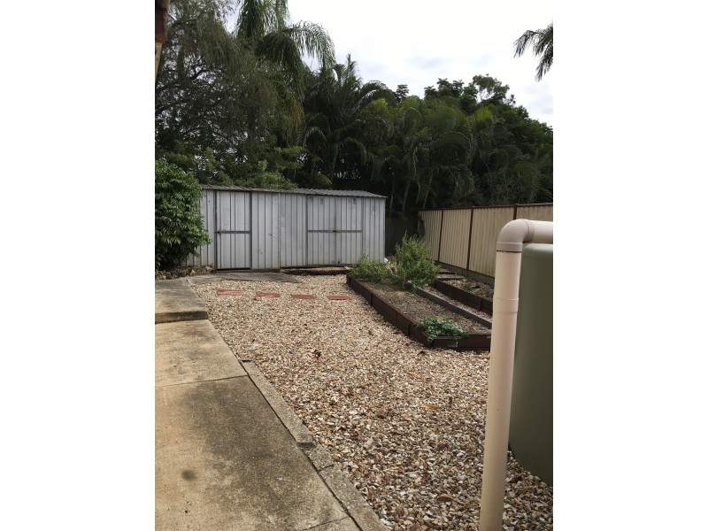 30 Rowanda Street, Slacks Creek QLD 4127