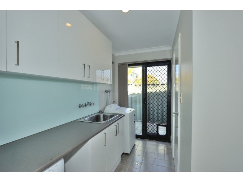 18 Lookout Vista, Singleton WA 6175