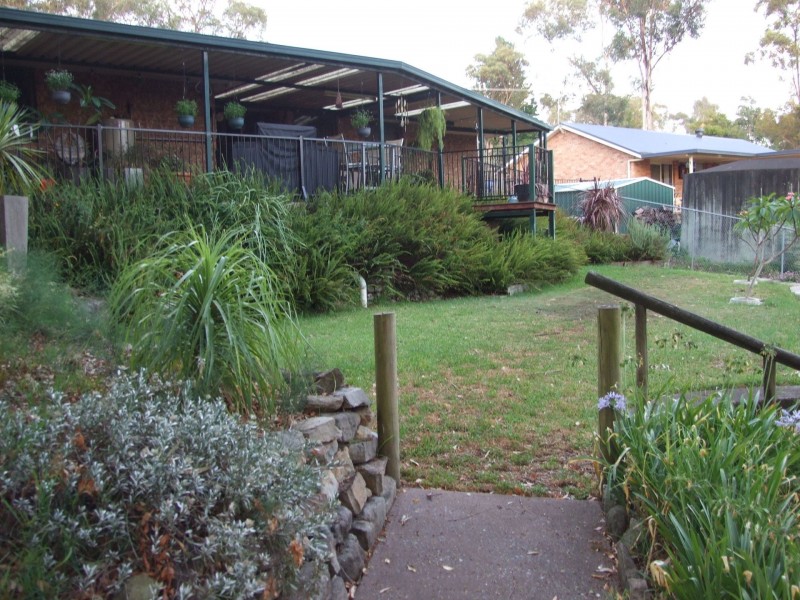 7 Colville Road, Yellow Rock NSW 2777