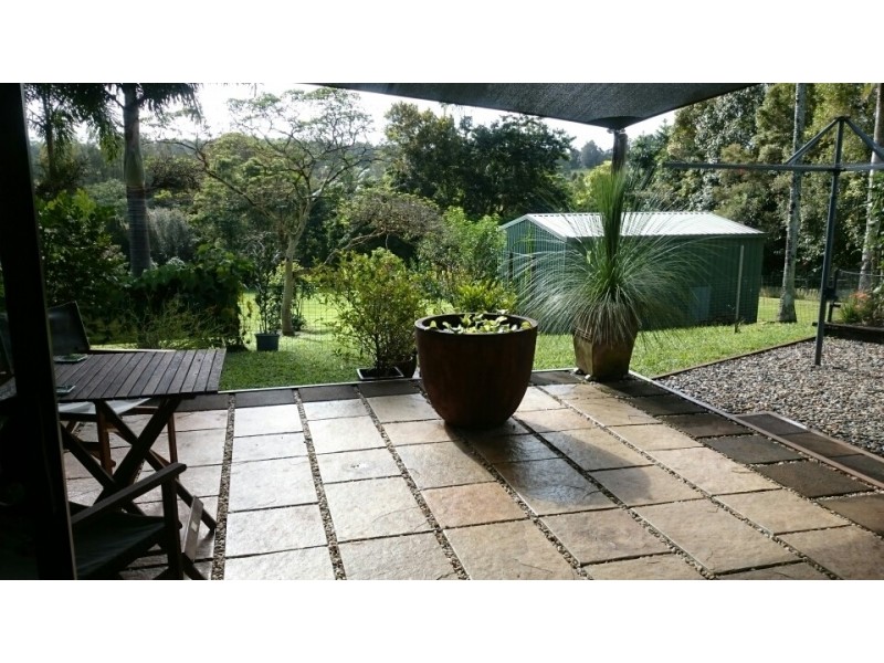 68 Dowling Close, Malanda QLD 4885