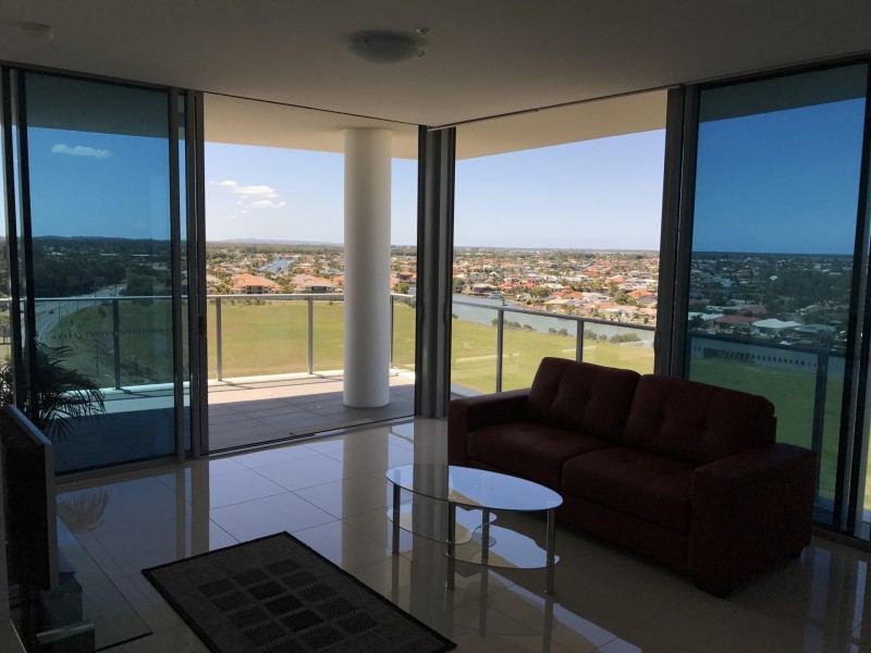 11108/25 East Quay Drive, Biggera Waters QLD 4216