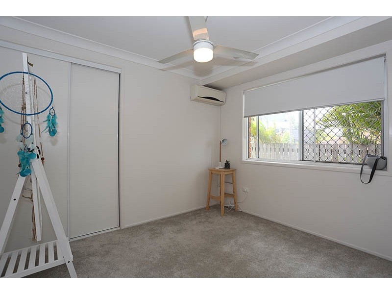 1/2 Leah Court, Wellington Point QLD 4160