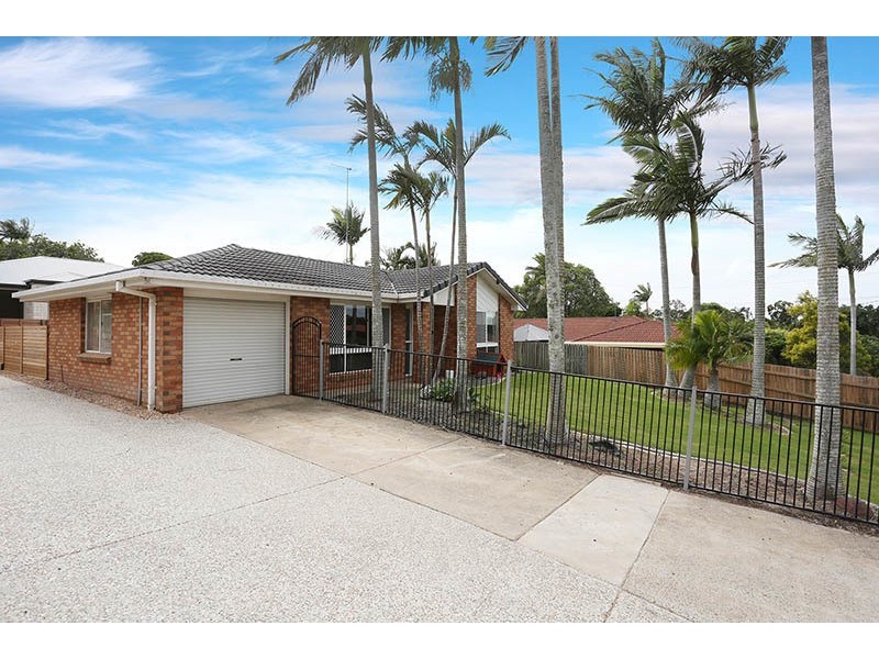 1/2 Leah Court, Wellington Point QLD 4160