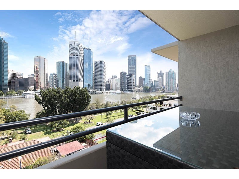 15/245 Main Street, Kangaroo Point QLD 4169