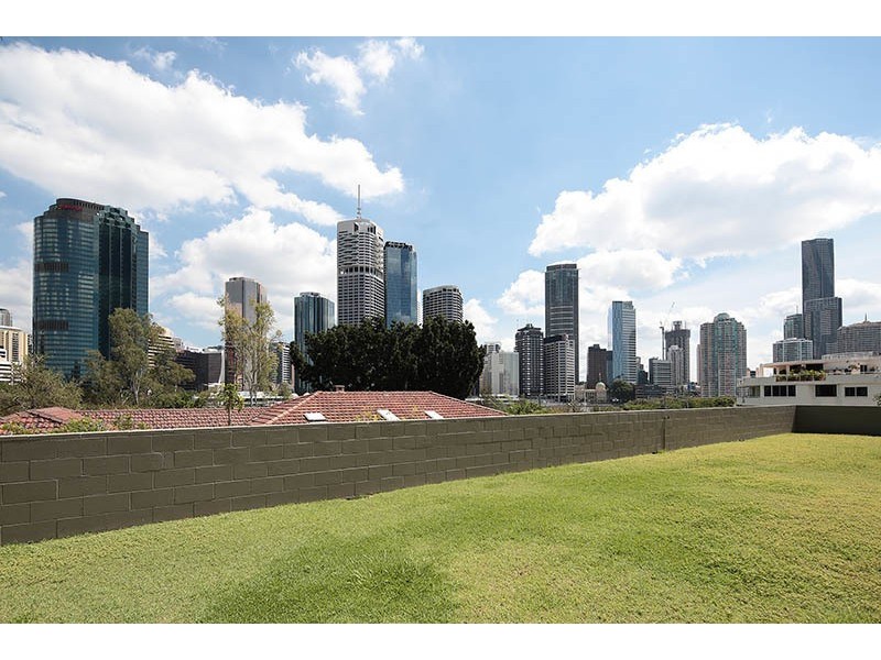 15/245 Main Street, Kangaroo Point QLD 4169