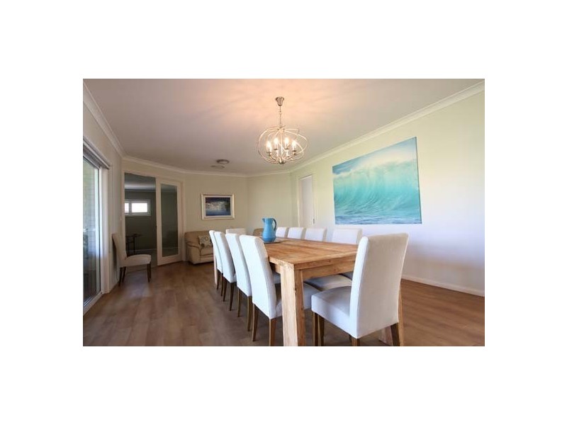 6 Oliver Cove, Broulee NSW 2537