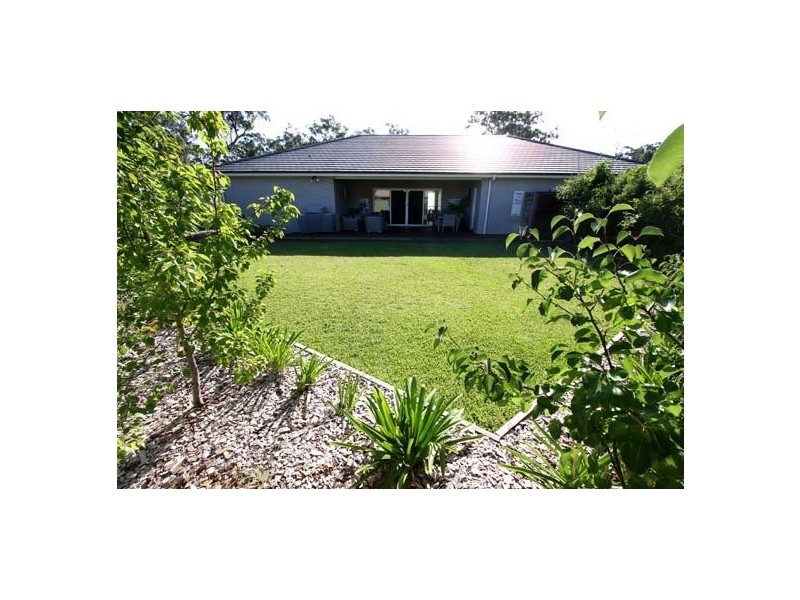 6 Oliver Cove, Broulee NSW 2537