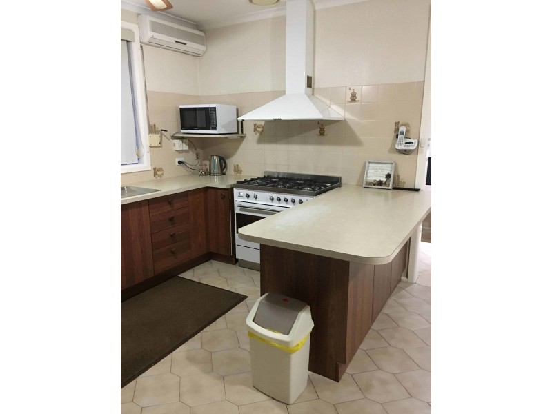 5 Haresta Avenue, Dandenong VIC 3175