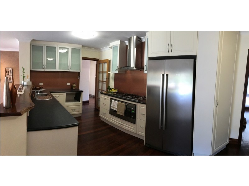 16 Anderson Way, Thornlie WA 6108