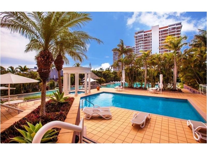 124/12 Commodore Drive, Surfers Paradise QLD 4217