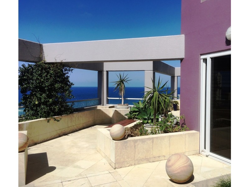 124/12 Commodore Drive, Surfers Paradise QLD 4217