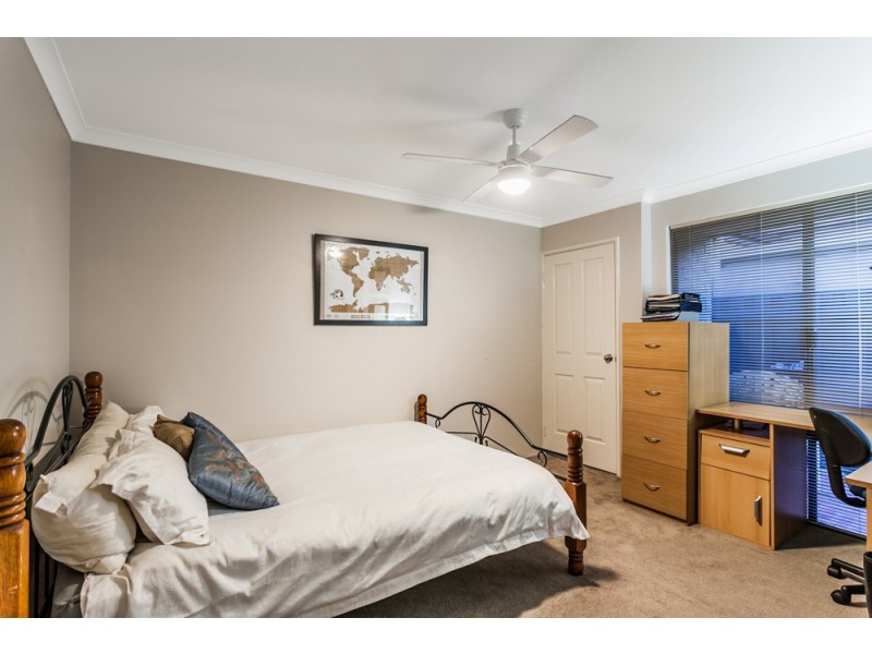 19 Adriana Way, Halls Head WA 6210