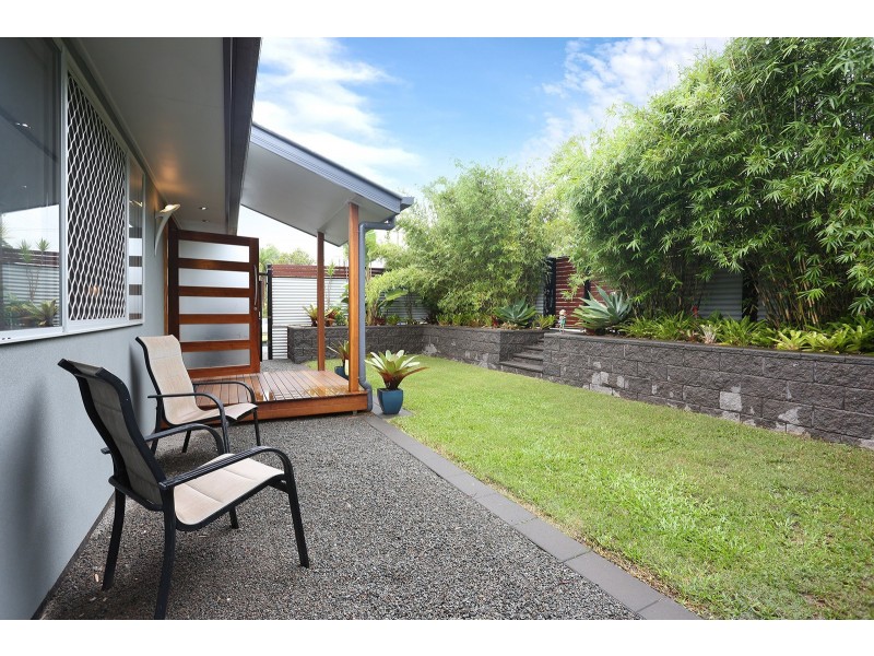 25 Hillcrest Avenue, Nambour QLD 4560