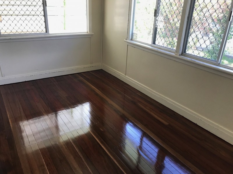 40 Dwyer Street, Silkstone QLD 4304