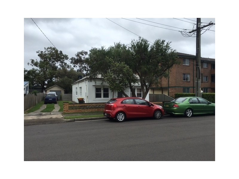 9 Dent Street, Merewether NSW 2291