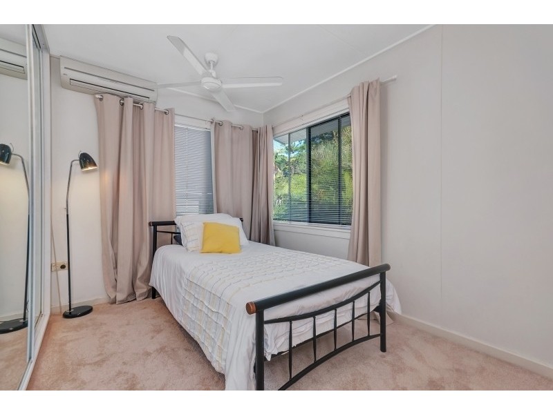 21 Murchison Street, Whitfield QLD 4870