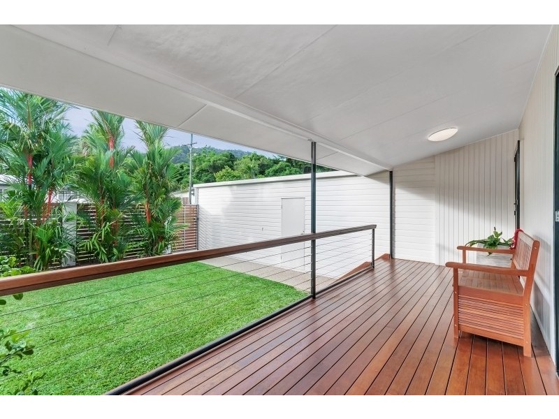 21 Murchison Street, Whitfield QLD 4870