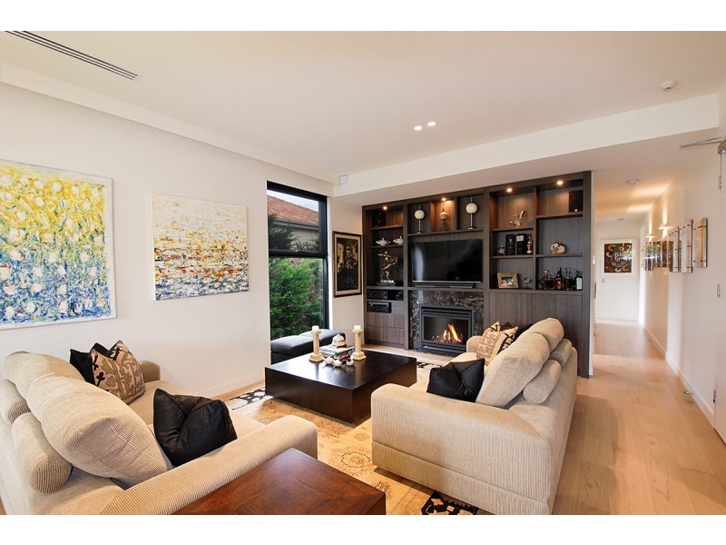 17/4 Dudley Street, Brighton VIC 3186