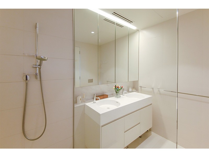 17/4 Dudley Street, Brighton VIC 3186