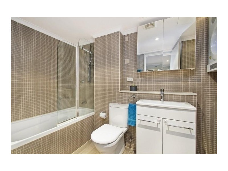 11/35-43 Dalley Street, Queenscliff NSW 2096