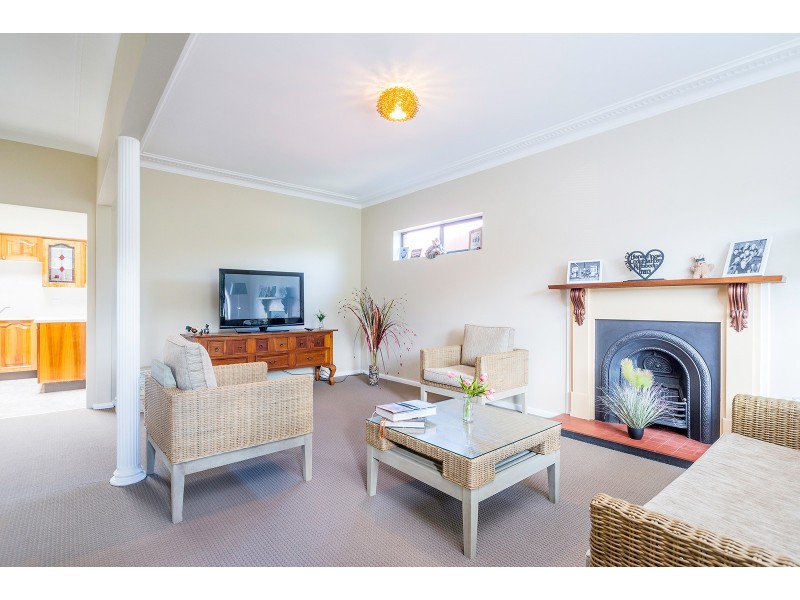 19 Victoria Street, East Kempsey NSW 2440