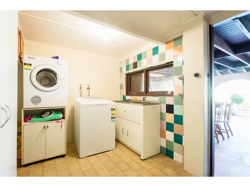 19 Victoria Street, East Kempsey NSW 2440