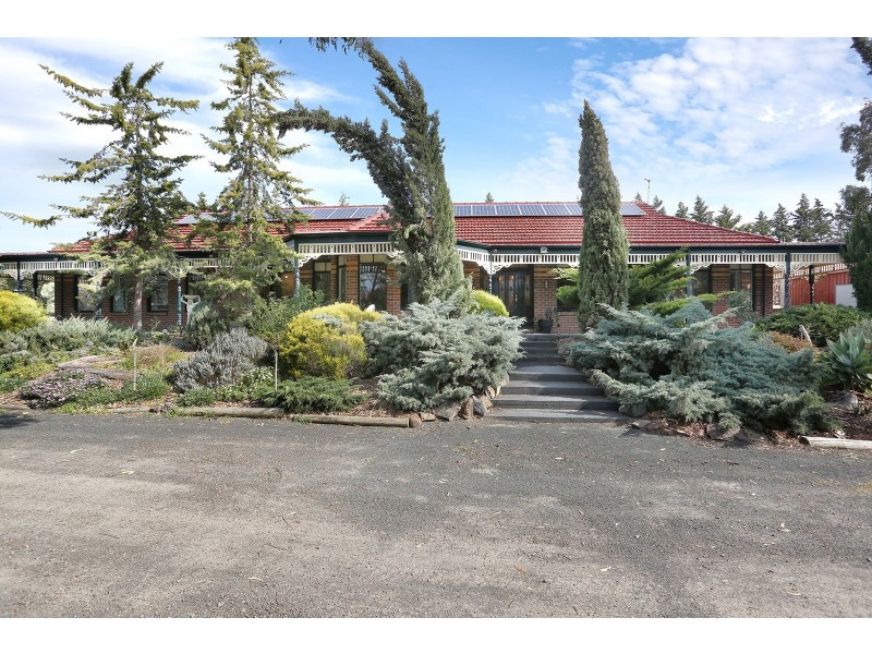 2 Swinton Way, Greenvale VIC 3059