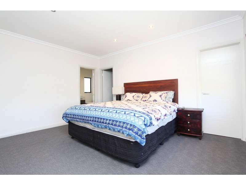 4 Skua Way, Jurien Bay WA 6516