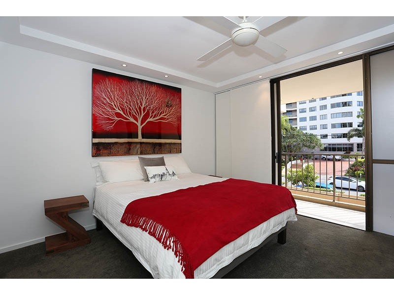 6/28 Woodroffe Avenue, Main Beach QLD 4217