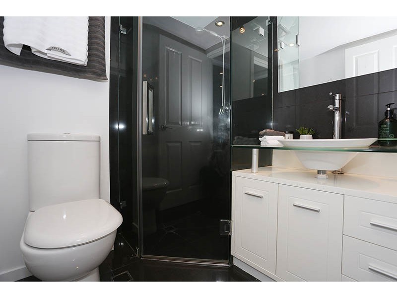 6/28 Woodroffe Avenue, Main Beach QLD 4217