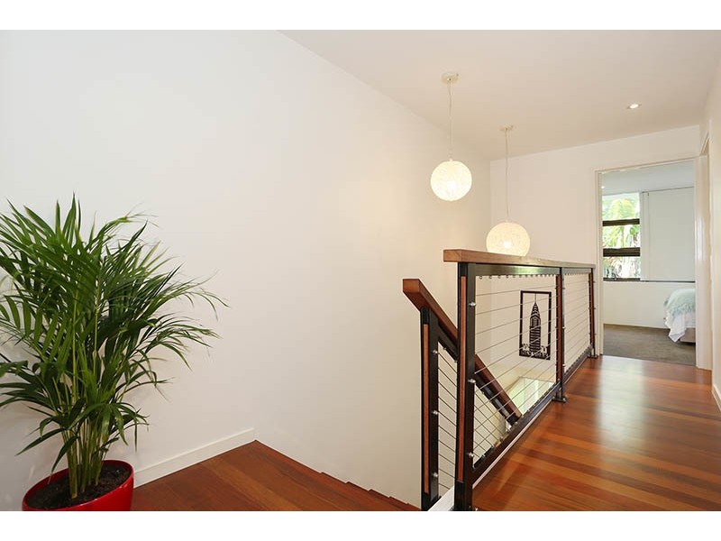 6/28 Woodroffe Avenue, Main Beach QLD 4217